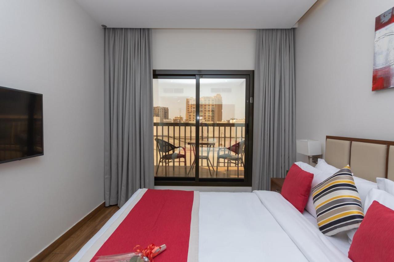Le Wana Hotel Dubai Exteriör bild